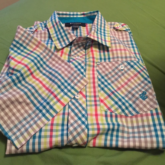 Roca wear button down shirt