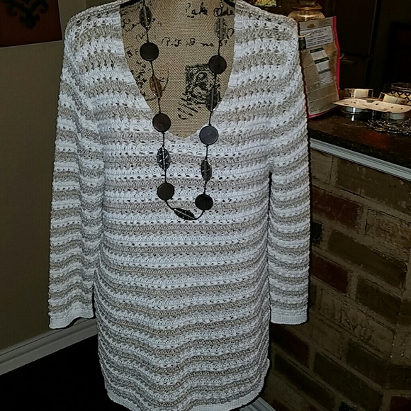 Dana Buchman Sweaters - ⚡️Flash sale ⚡️Dana Buchman KNITTED Sweater