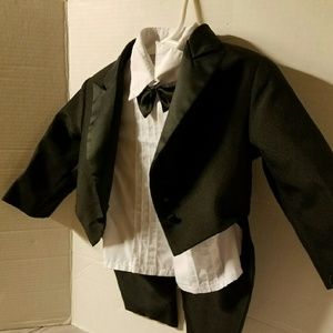 12 months Boys penguin 3pc suit