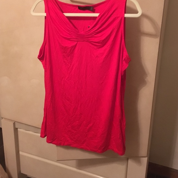 XL The Limited Shell NWT red