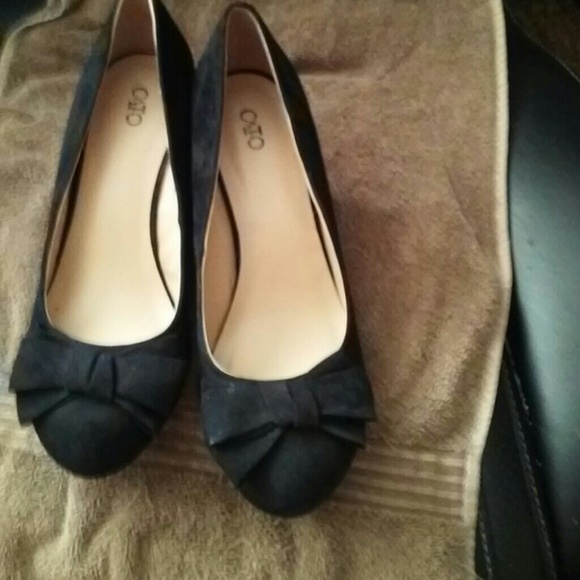 Suede pumps
