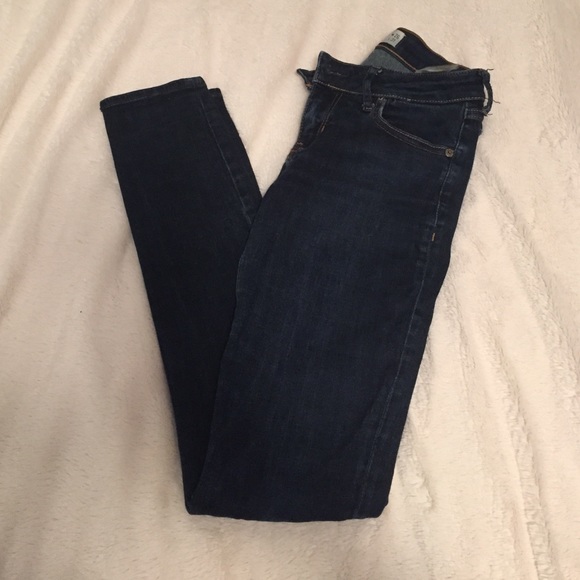 Hollister skinny jeans