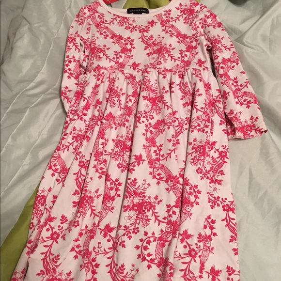 Girls dress