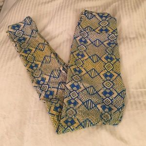 LuLaRoe OS leggings