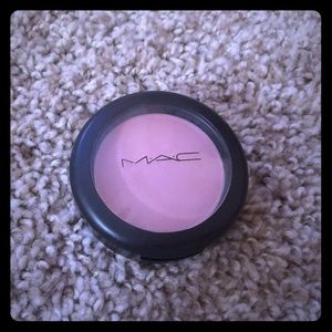 MAC Cosmetics Well Dressed Blush