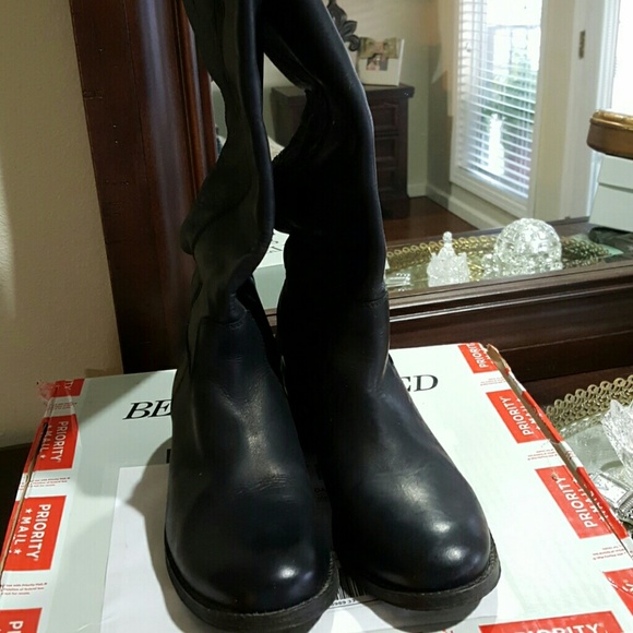 Frye Melissa button black boots