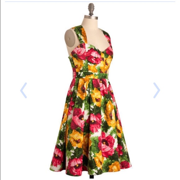 Modcloth "Save the Date" Floral Dress - Picture 2 of 4