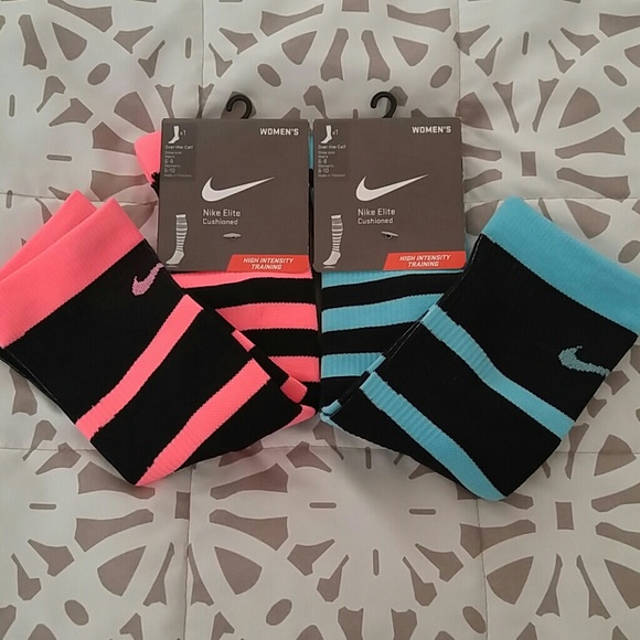 2 pr Womens Nike Elite Socks