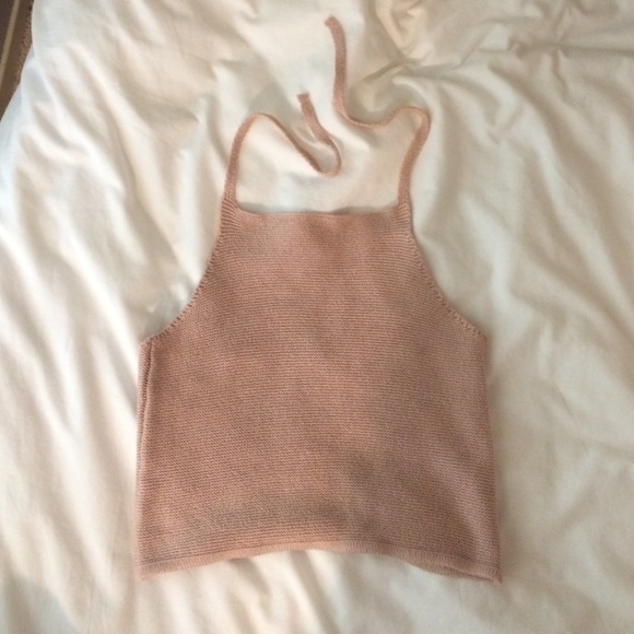 Brandy melville knit halter crop top - Picture 2 of 2