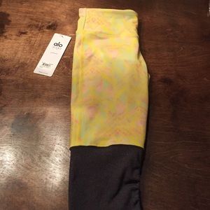 NWT ALO Goddess Ribbed Legging