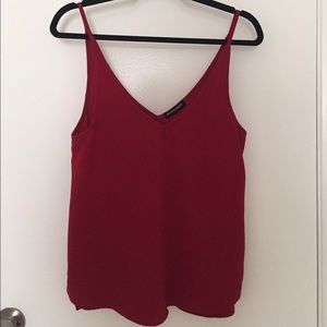 AMERICAN APPAREL V NECK STRAPPY CAMI IN CRANBERRY
