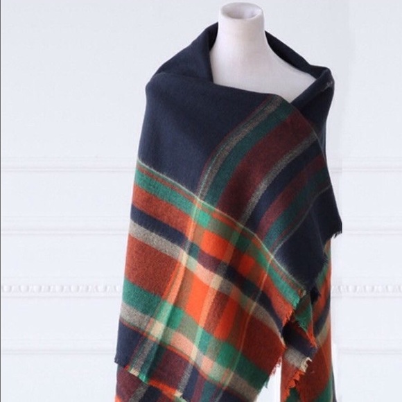 Plaid Blanket Scarf - Picture 3 of 3
