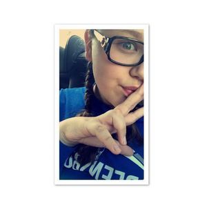 Meet your Posher, Marissa