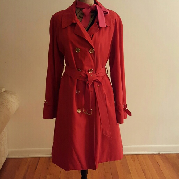 Isaac Mizrahi Jackets & Blazers - Isaac Mizrahi Double-breasted Trench Coat w/Gold