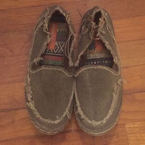 Distressed Rocket Dogs