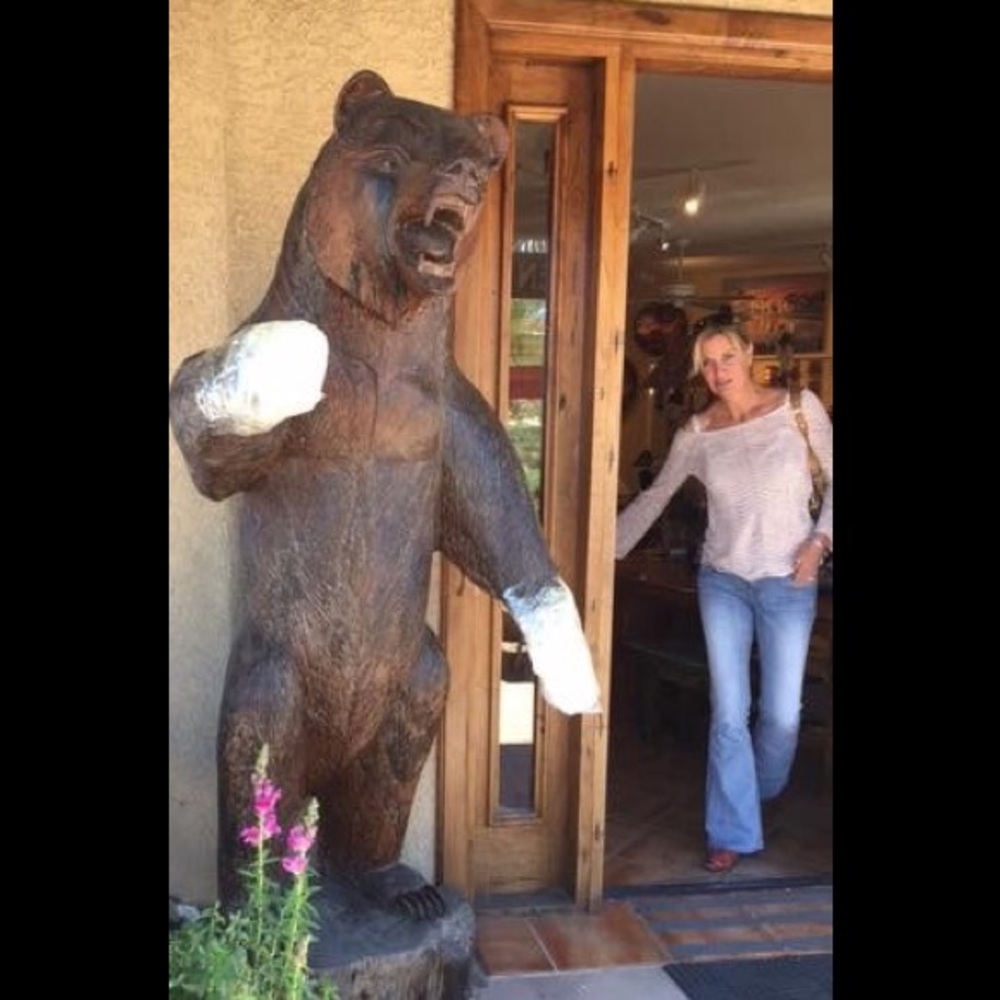 Meet your Posher, Pia