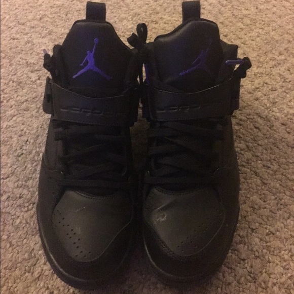 Men's size 11 Jordan's - Picture 1 of 4