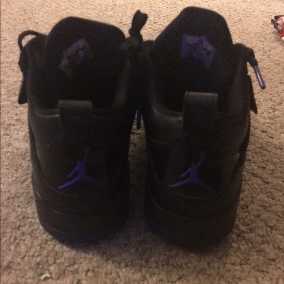 Men's size 11 Jordan's - Picture 3 of 4