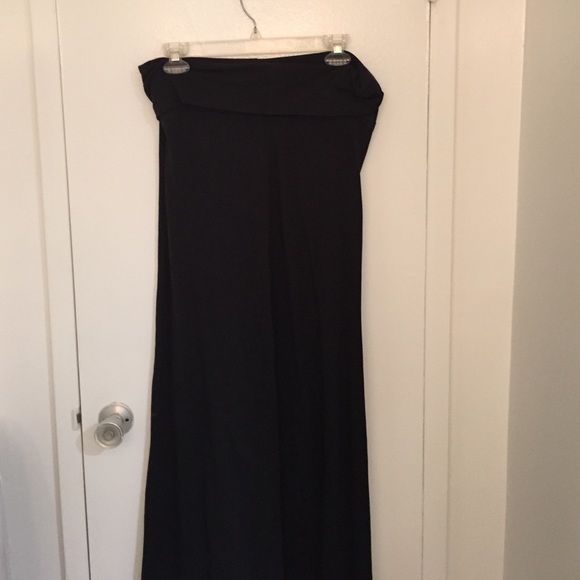 Hive and Honey Black Maxi Skirt