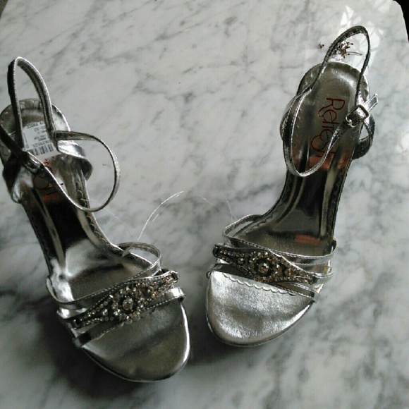 RHINESTONE SILVER SPECIAL OCCASION SHOES SIZE 8 - Picture 4 of 4