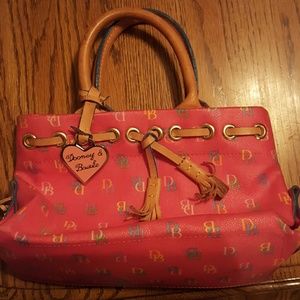 Small Dooney & Bourke purse