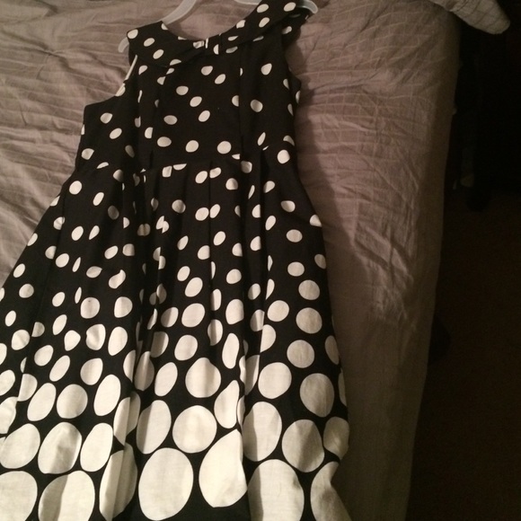 Childs dress