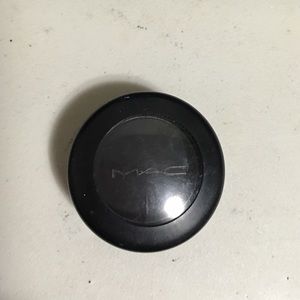 Mac Carbon Black Eyeshadow