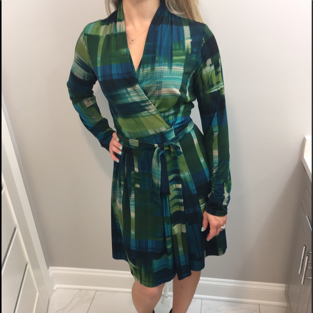 Green multi-colored wrap-like dress
