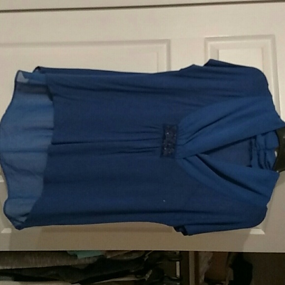 Too big. Worn twice