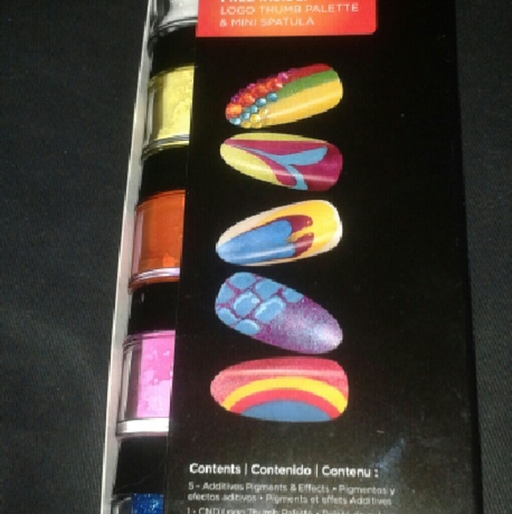 Store closing**Cnd paradise nail powders