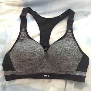 Incredible Victoria's Secret Sport Bra 34B