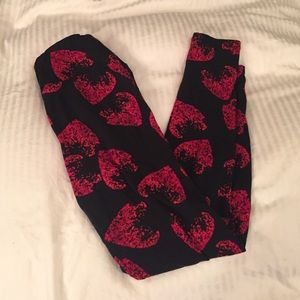 Lularoe one size heart leggings