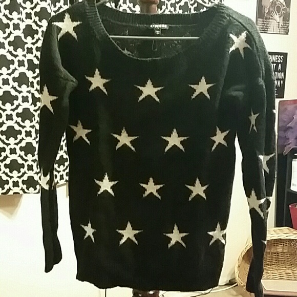 Black and white star sweater