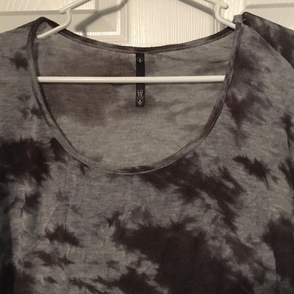 Lightweight tee - Picture 2 of 3