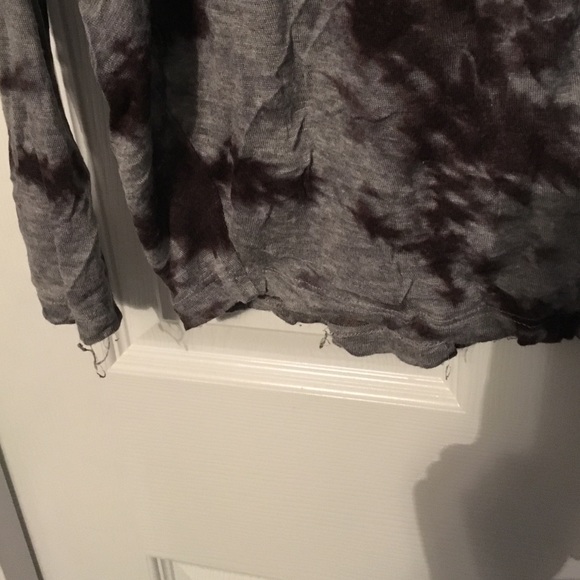 Lightweight tee - Picture 3 of 3