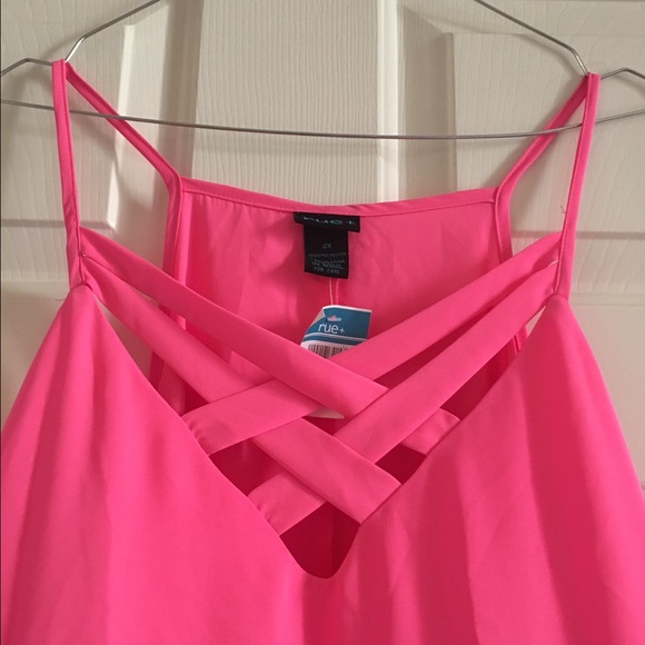 Hot Pink Lattice Tank 2X - Picture 2 of 3