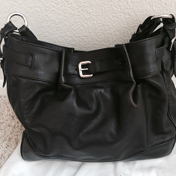 ❌SOLD ❌💯PRADA Vitello Basic Shoulder Bag - Picture 2 of 4