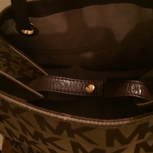 Michael Kors - Picture 4 of 4