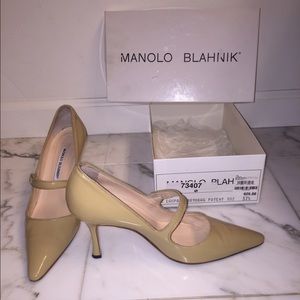 Manolo Blahnik pointed toe heels