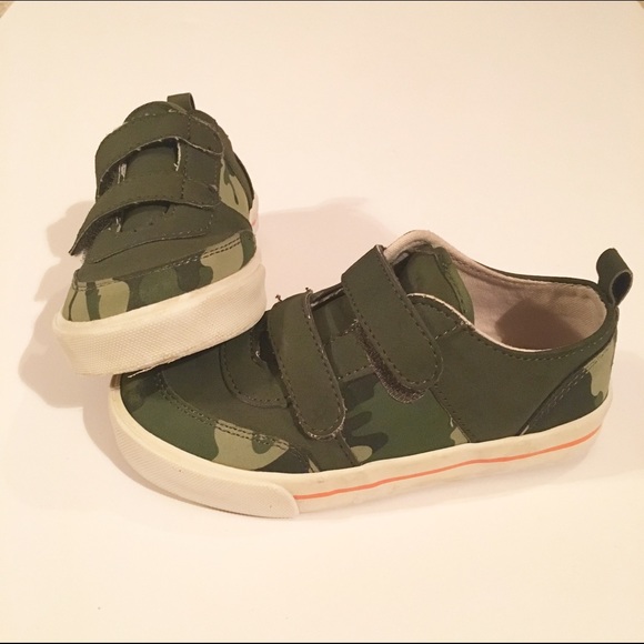 Camo Print Velcro Shoes