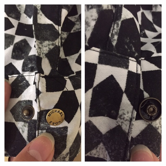 Micheal Micheal Kors Top. - Picture 3 of 4