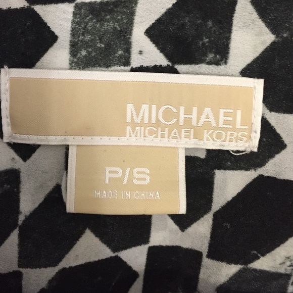 Micheal Micheal Kors Top. - Picture 4 of 4