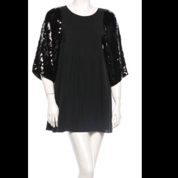 Chloe with sequin sleeves. Stunning! - Picture 1 of 4