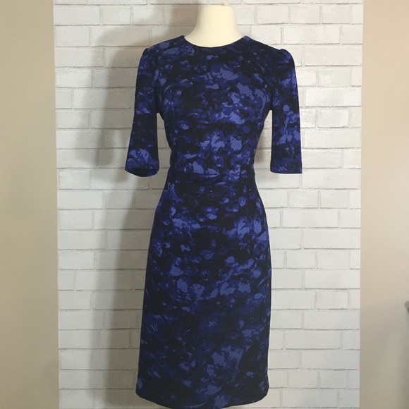 Beautiful 3/4 sleeve Betsey Johnson sheath dress