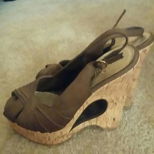 Rue 21 brown wedges