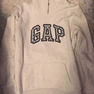 GAP sweatshirt