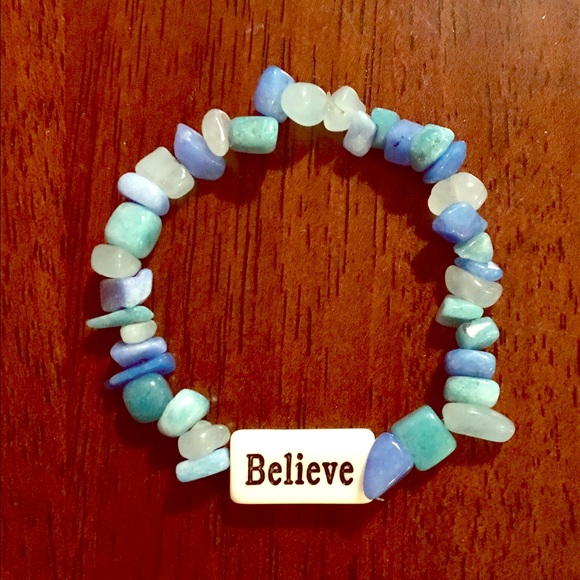 Hand-made stone bracelet with "believe" rock!