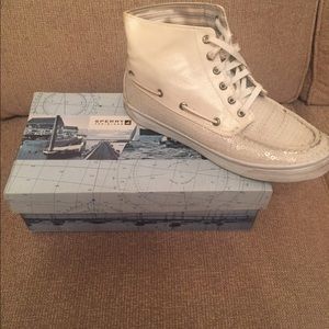High top Sperry Sliders size 8