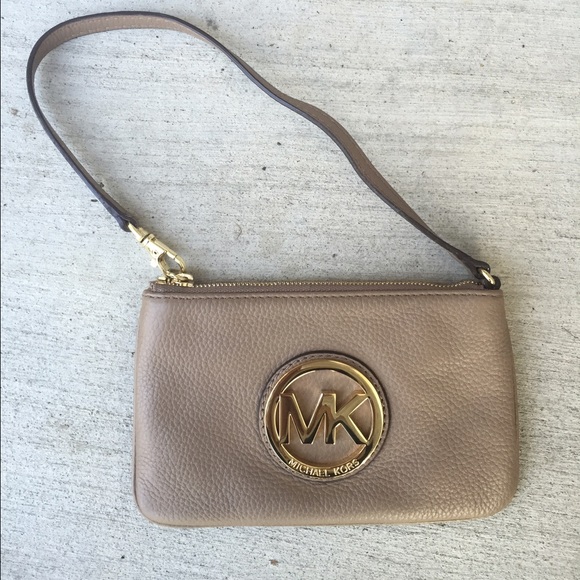 Michael Kors Wristlet