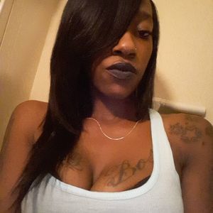 Meet your Posher, Chloe